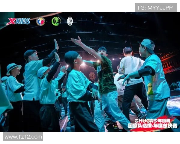 北京街舞队在世界攀岩锦标赛中的精彩表现与比赛经验分析 北京街舞队在世界攀岩锦标赛中的精彩表现与比赛经验分析