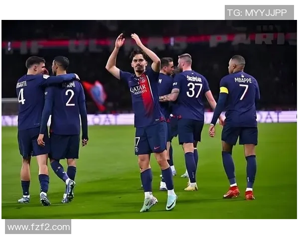 巴黎圣日耳曼新赛季展望:明星阵容与战术革新引领法甲风潮 巴黎圣日耳曼新赛季展望:明星阵容与战术革新引领法甲风潮